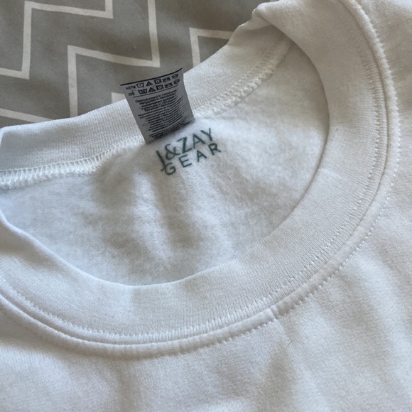 🎄 Grinch Christmas Sweatshirt 🎄 - Picture 4 of 7